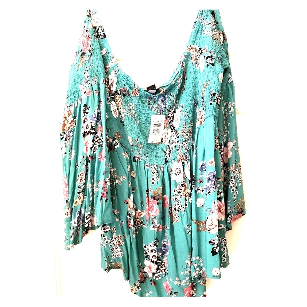 Floral Off The Shoulder Bell Sleeve Top